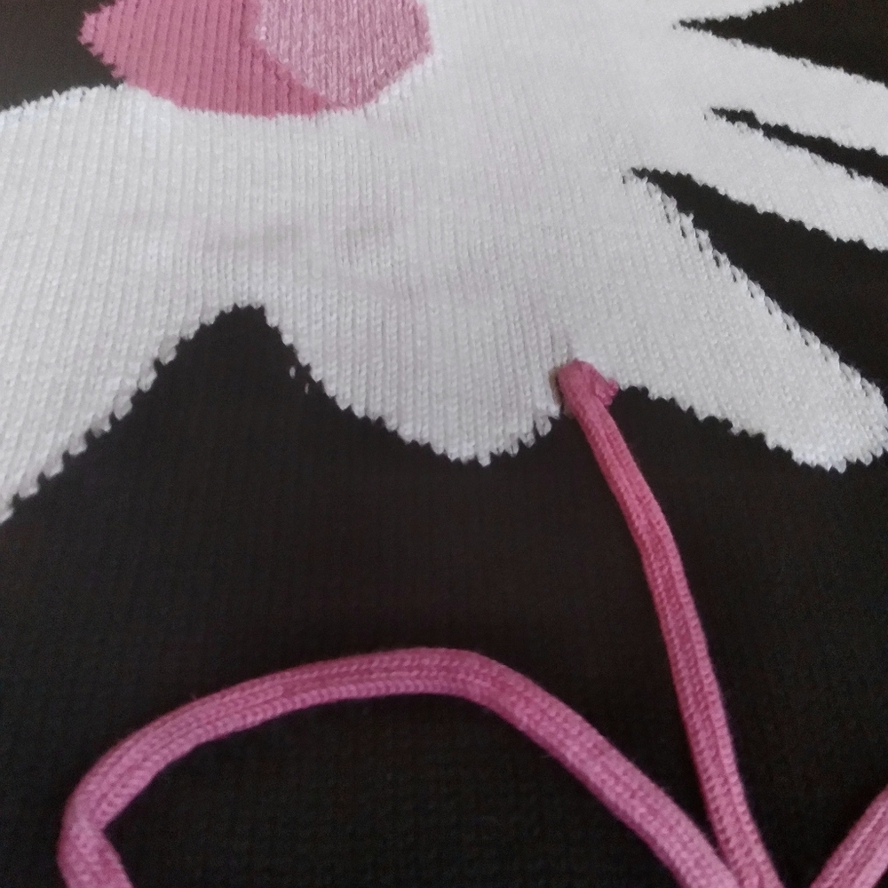 Cotton Country Chunky Black Pink Knit Sweater Bold Daisy Floral‎ Accent Medium